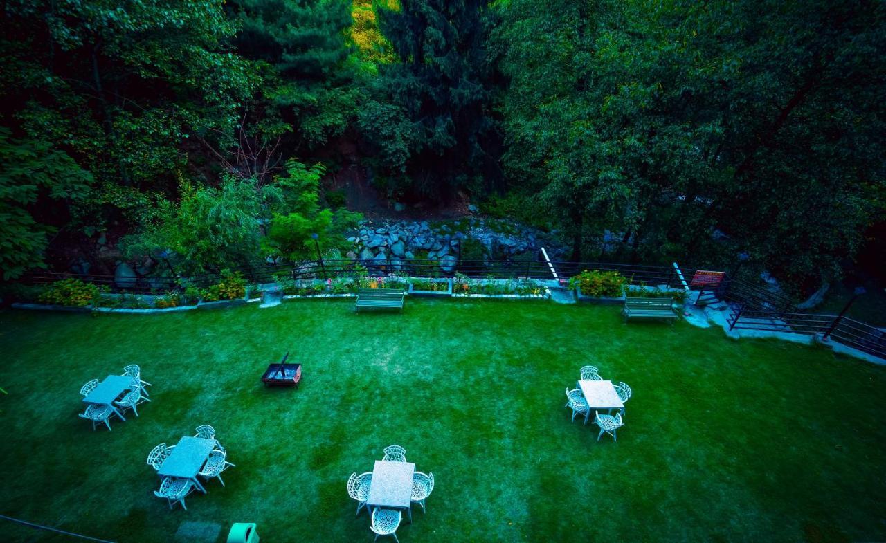 Regenta Place Green Leaf Manali- A Centrally Heated Resort Exterior foto